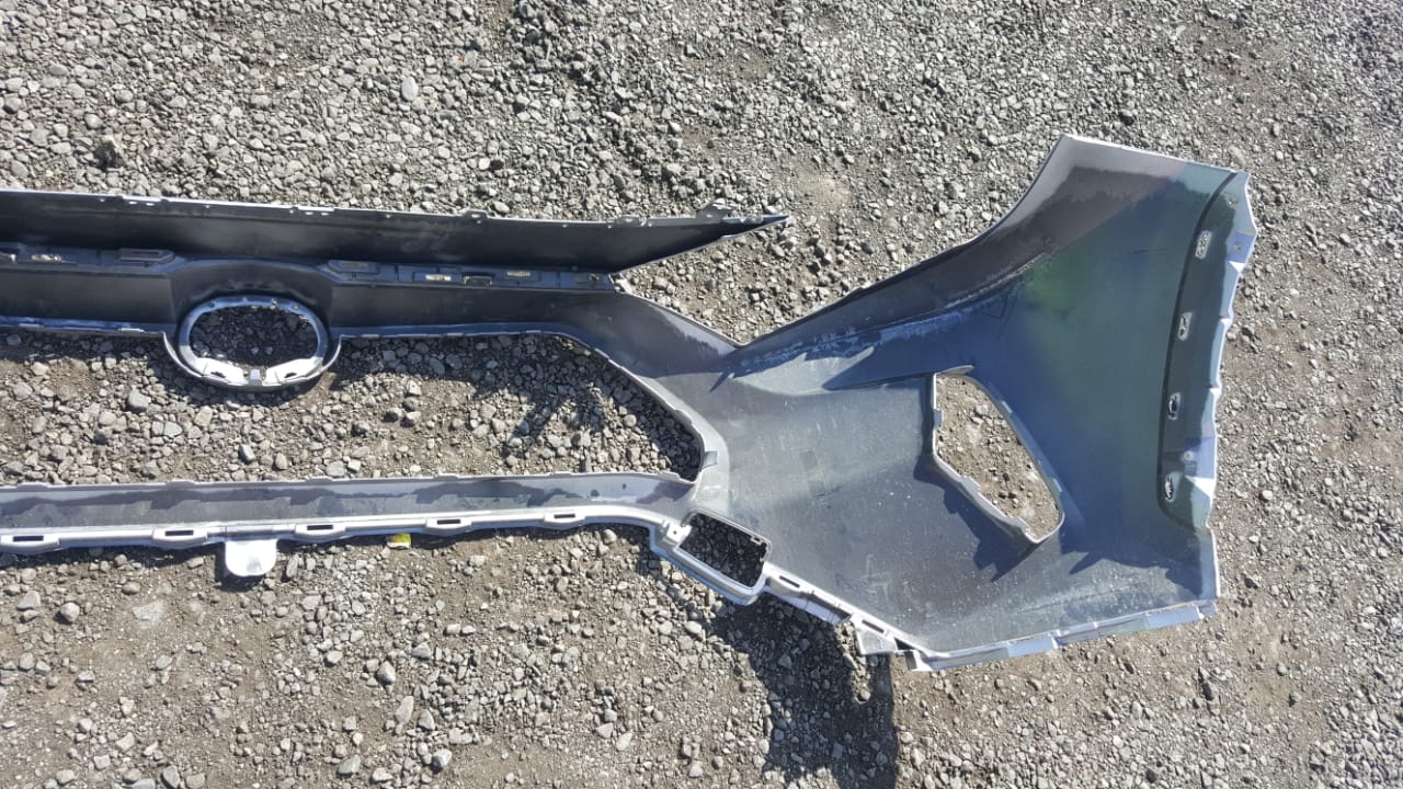 PARACHOQUES DELANTERO TOYOTA  RAV-4 2019 AL 2020